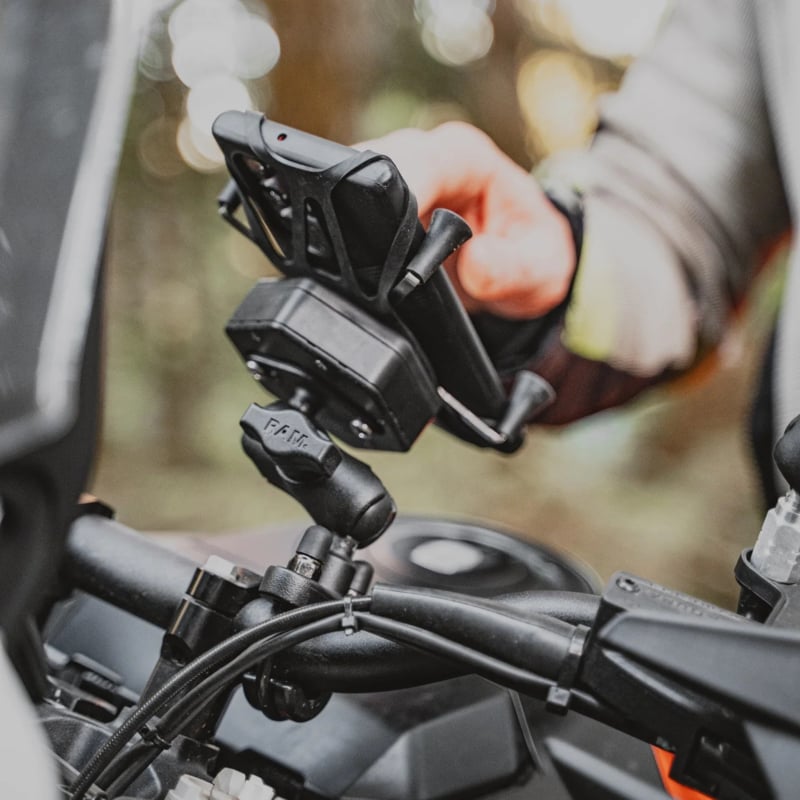 RAM X-Grip Grote Telefoonhouder met Bal & Vibe-Safe Adapter